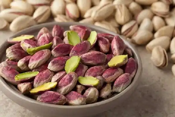 خرید مغز پسته کله فندقی سبز و تازه
