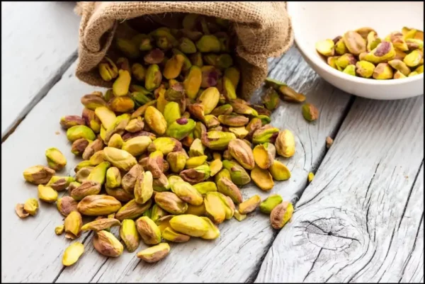 خرید مغز پسته دو پوست تازه