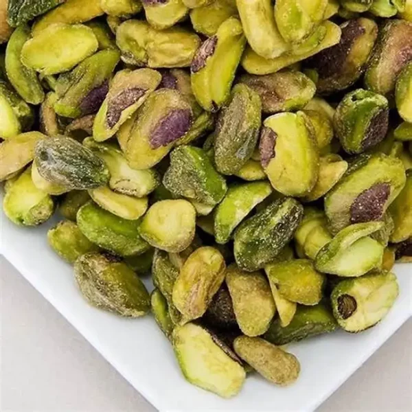 خرید مغز پسته کال برای قنادی