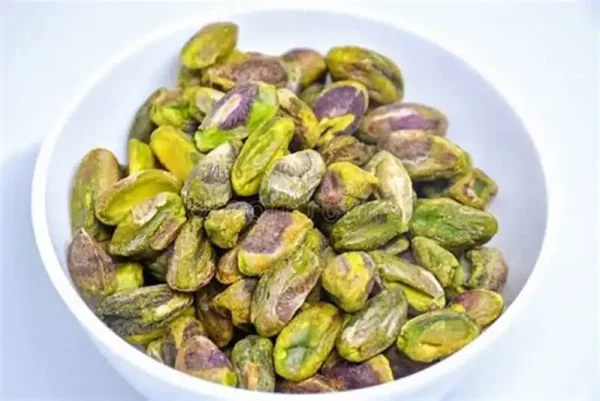 خرید دندانه مغز پسته ارزان برای قنادی