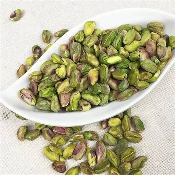خرید دندانه مغز پسته ارزان برای قنادی
