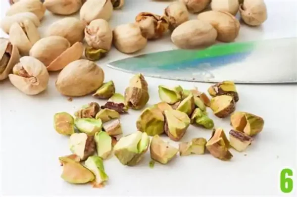 خرید گرانول پسته تازه