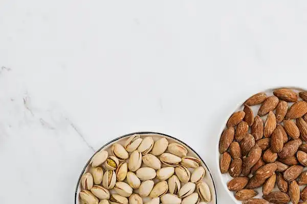 خرید چیپس پسته تازه