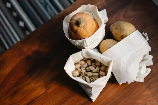 خرید چیپس پسته برای قنادی